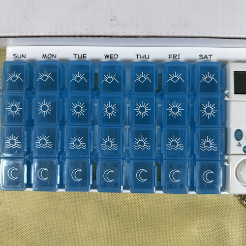 28 rejillas cajas de pastillas 7 días estuches digitales para píldoras dispensador semanal recordatorio de píldoras AM1 - Imagen 2 de 4