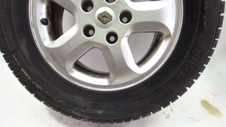 8200709828 LLANTA / 184597 PARA RENAULT TRAFIC II AUTOBUS JL 2.0 DCI 115 - Imagen 3 de 4