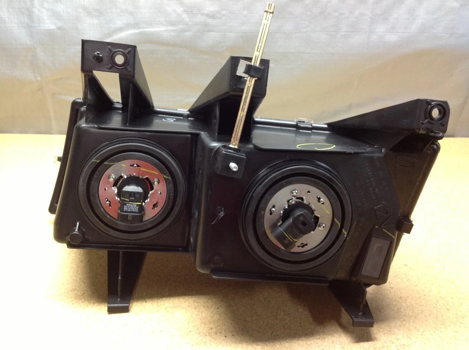 Chevrolet Colorado GMC Canyon 2004-2012 luz de faro para pasajero delantero derecho Foto 4 de 4