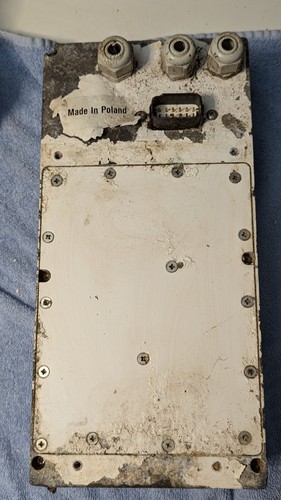 Seakeeper 654/60001 5kW/2kW 230Vac/120Vac 25A 1Ph 50/60Hz PFC Inverter UNTESTED - Picture 4 of 6