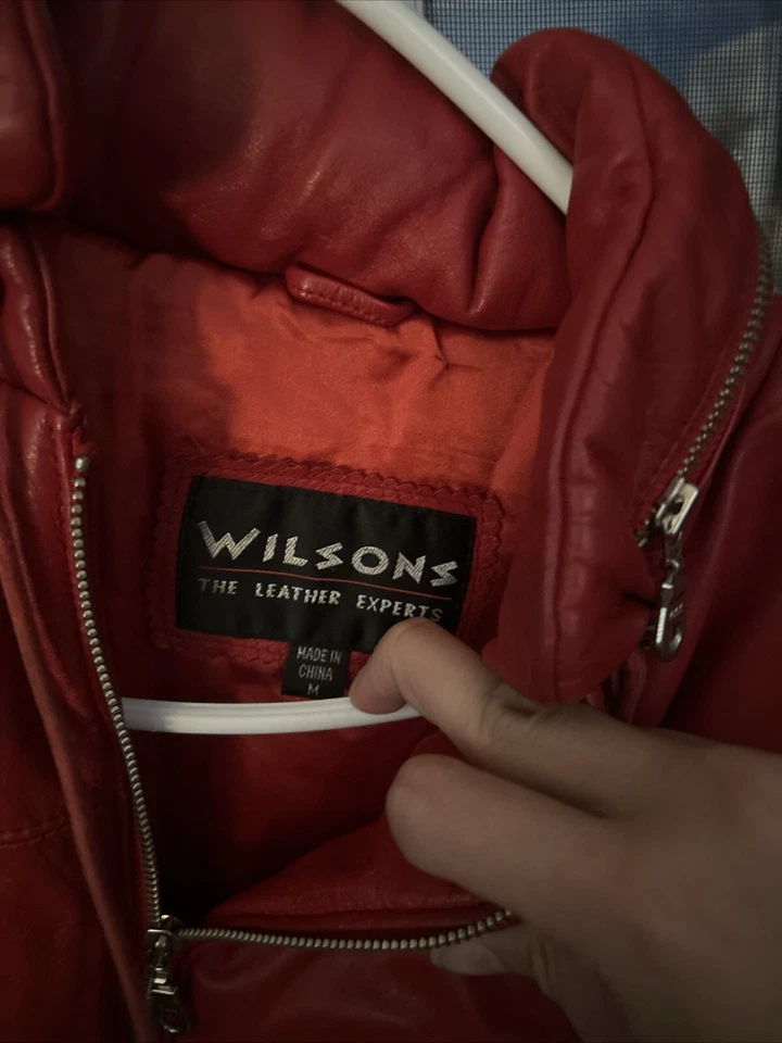 Chaqueta acolchada de cuero Wilson’s roja talla pequeña vintage años 80 mangas extraíbles Foto 2 de 4