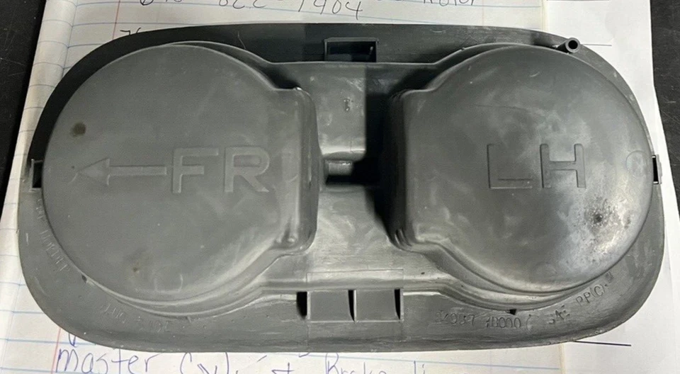 2000 NISSAN QUEST REAR CUP HOLDER INSERT--B35 - Image 2 of 2