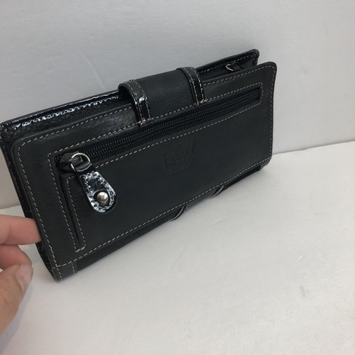 Fossil Black Diagonal Suede & Leather & Patent Clutch Wallet - Picture 4 of 10