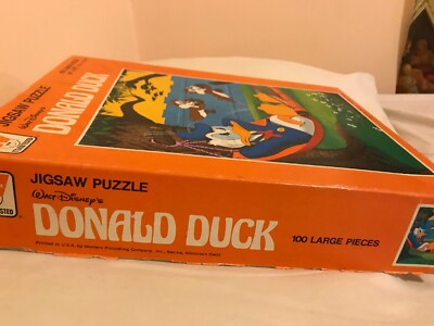 DONALD DUCK ★ ヴィンテージ　パズル　ウォルトディズニー Vintage Walt Disney Donald Duck 100 piece Puzzle by Whitman