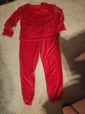 Excellent condition- 2 pc cozy lounge set Medium 8/10 in the color red