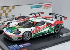 Carrera Digital 124 24000 Ford GT Race Car #67 Castrol 1:24 Slot Car with lights