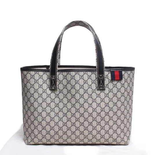 Sac fourre tout Gucci GG Supreme Sherry Line 211134 bleu marine occasion bon état Italie