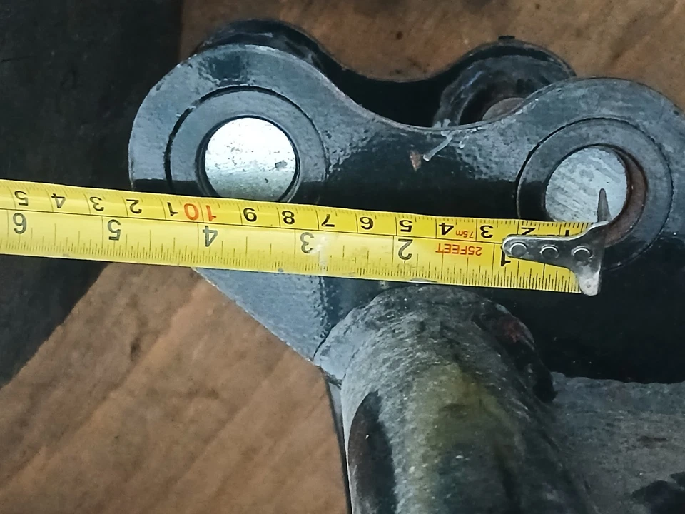 Brand new grading bucket for micro digger with 25mm pins - Image 4 of 4