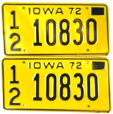 Vintage Iowa Auto 1972 Auto License Plate Set Pair 12 10830 Butler Co. Pub Decor