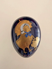 Uovo Decorativo Dipinto Mano Raffigurante Galline in Porcellana Stile Faberge