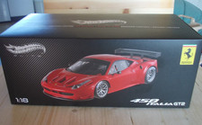 Ferrari 458 Italia GT2 V8 Launch Version  HOT WHEELS 1:18