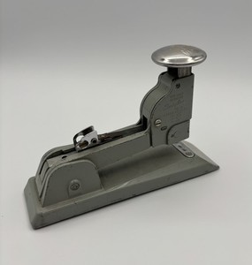 Vintage Swingline-Heavy duty Steel Stapler-No13-Made in USA-MCM