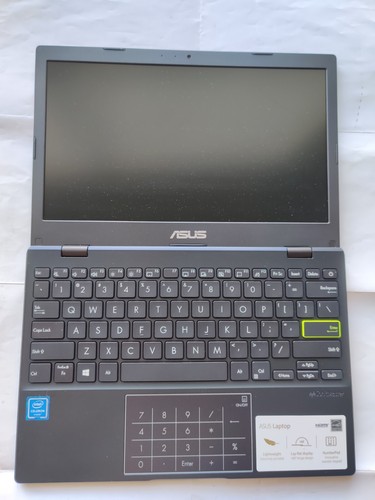 ASUS L210MA-DB01 11,6" INTEL N4020 @ 1,10GHZ 4GB RAM 64GB eMMC WINDOWS 10