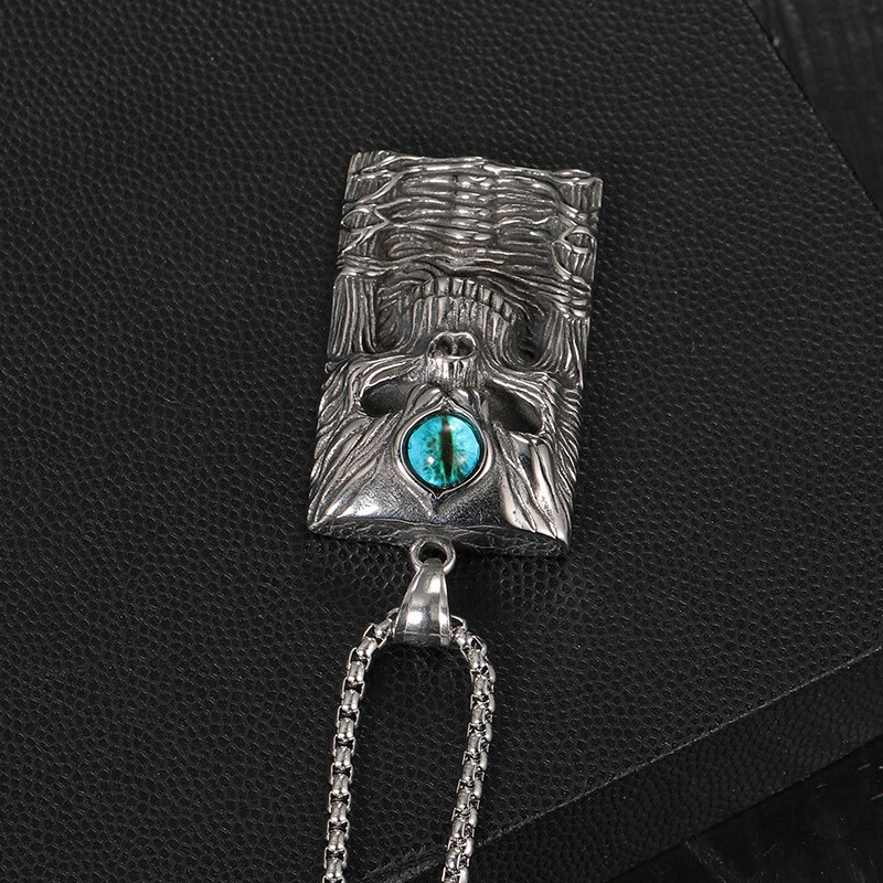 Collar colgante gótico de calavera de motociclista para hombre cadena de acero inoxidable plateada Foto 4 de 4