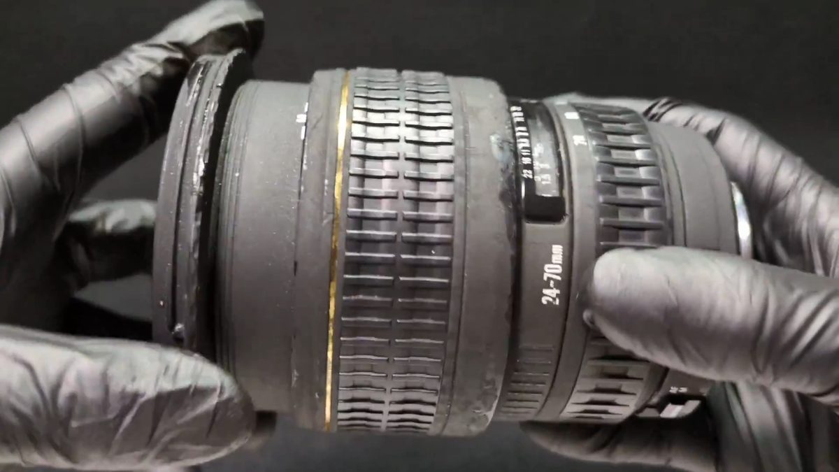 【SIGMA】 EX 24-70mm F2.8 D ASPHERICAL シグマ Sigma 24-70mm f/2.8 AF EX ASP DF Lens for Sigma SA Mount - C