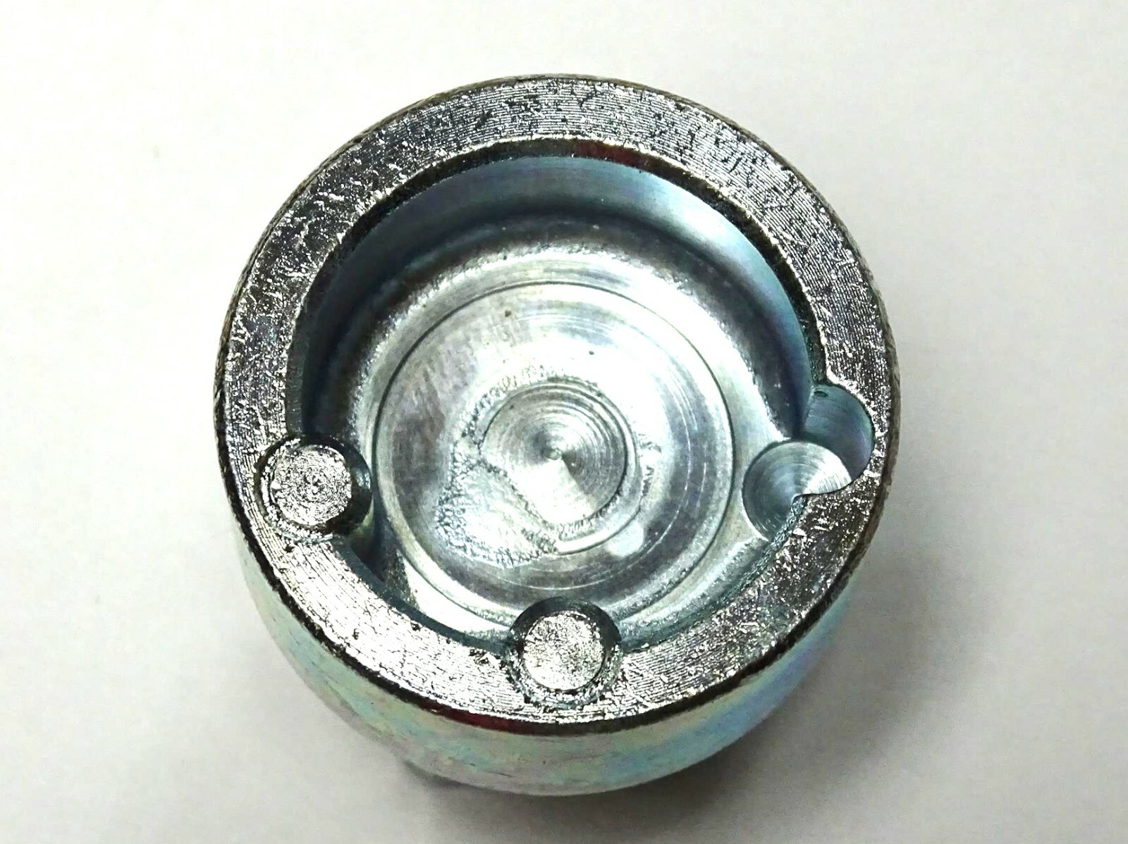 Picture 2 of 6