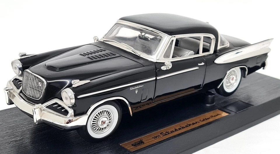 Anson 1/18 - Studebaker Golden Hawk 1957 Black Diecast Scale Model Car  - Image 3 of 4