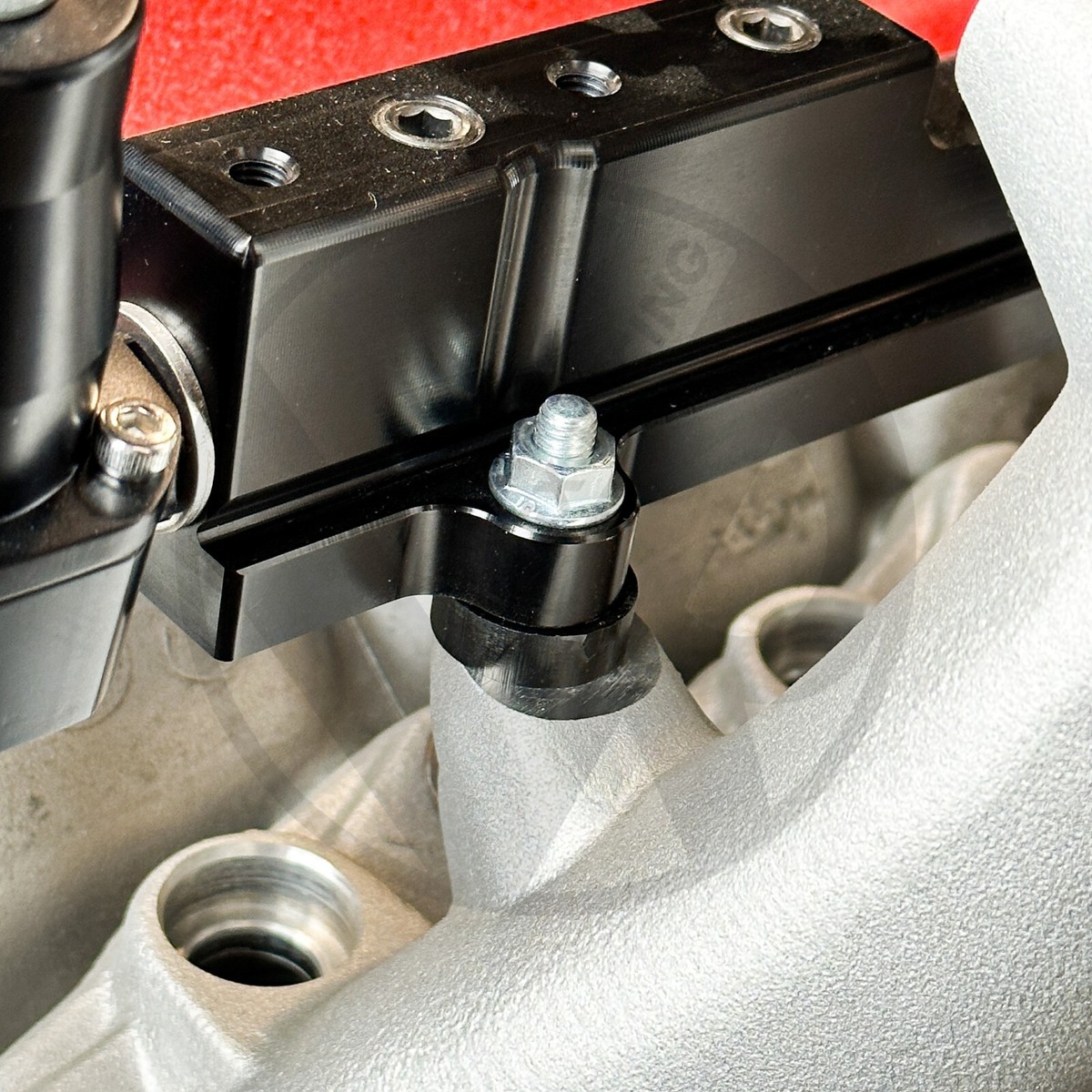 Fuel Rail Spacer Hardware Kit For Honda/Acura B/D Series – Fits Civic, Integra & More