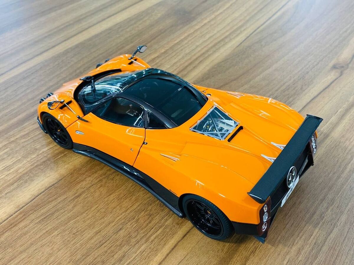 1/18 Diecast Model Almost Real Pagani Zonda F - Orange (Full 1/18 Diecast Model Almost Real Pagani Zonda F - Orange (Full