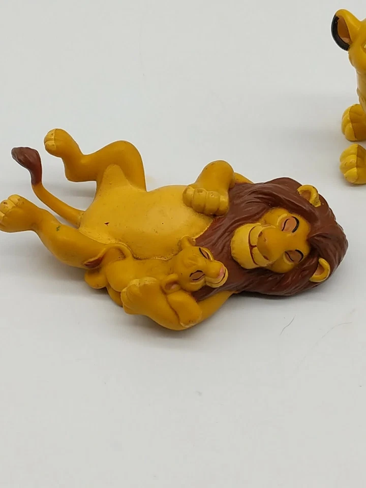 Figura de PVC de Colección Rey León Simba y Mufasa Colocado Disney Cub Cake Topper Foto 2 de 4