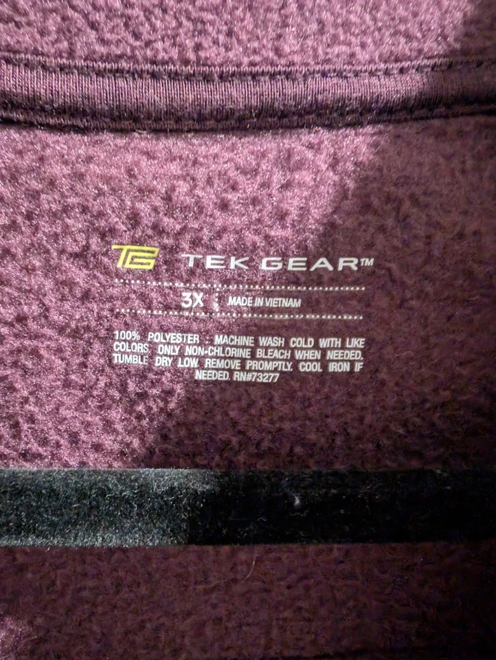Tek Gear Sweatshirt Womens Sz 3X Fleece Maroon Long Sleeve Pull Over 1/4 Zip  - Image 4 of 4