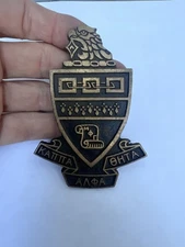 Vtg UNIVERSITY SOCIAL FRATERNITY BRONZE CREST School Coat Of Arms