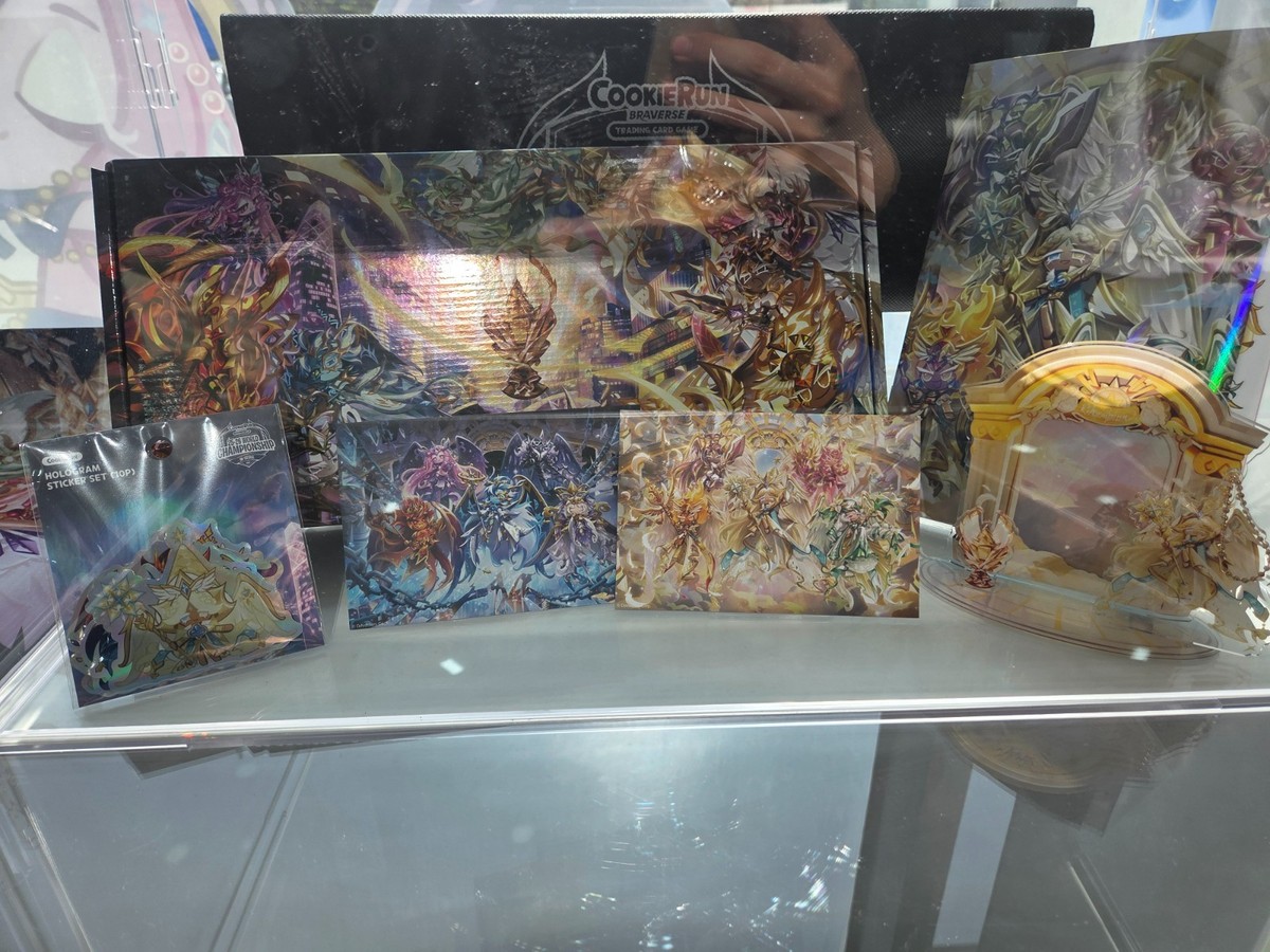 Cookie Run World Championship Full Hologram All-in-One box