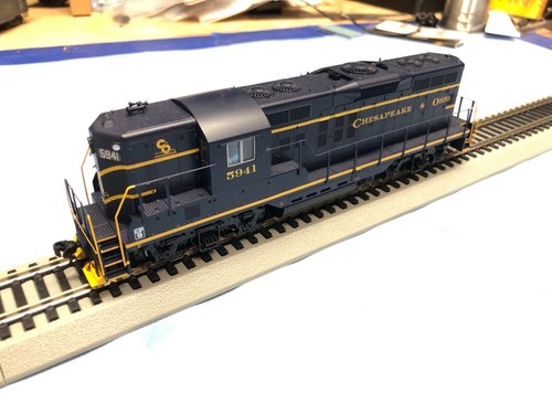 Walthers Mainline HO GP9 DCC/LOKSOUND #5941 | Condition: Used