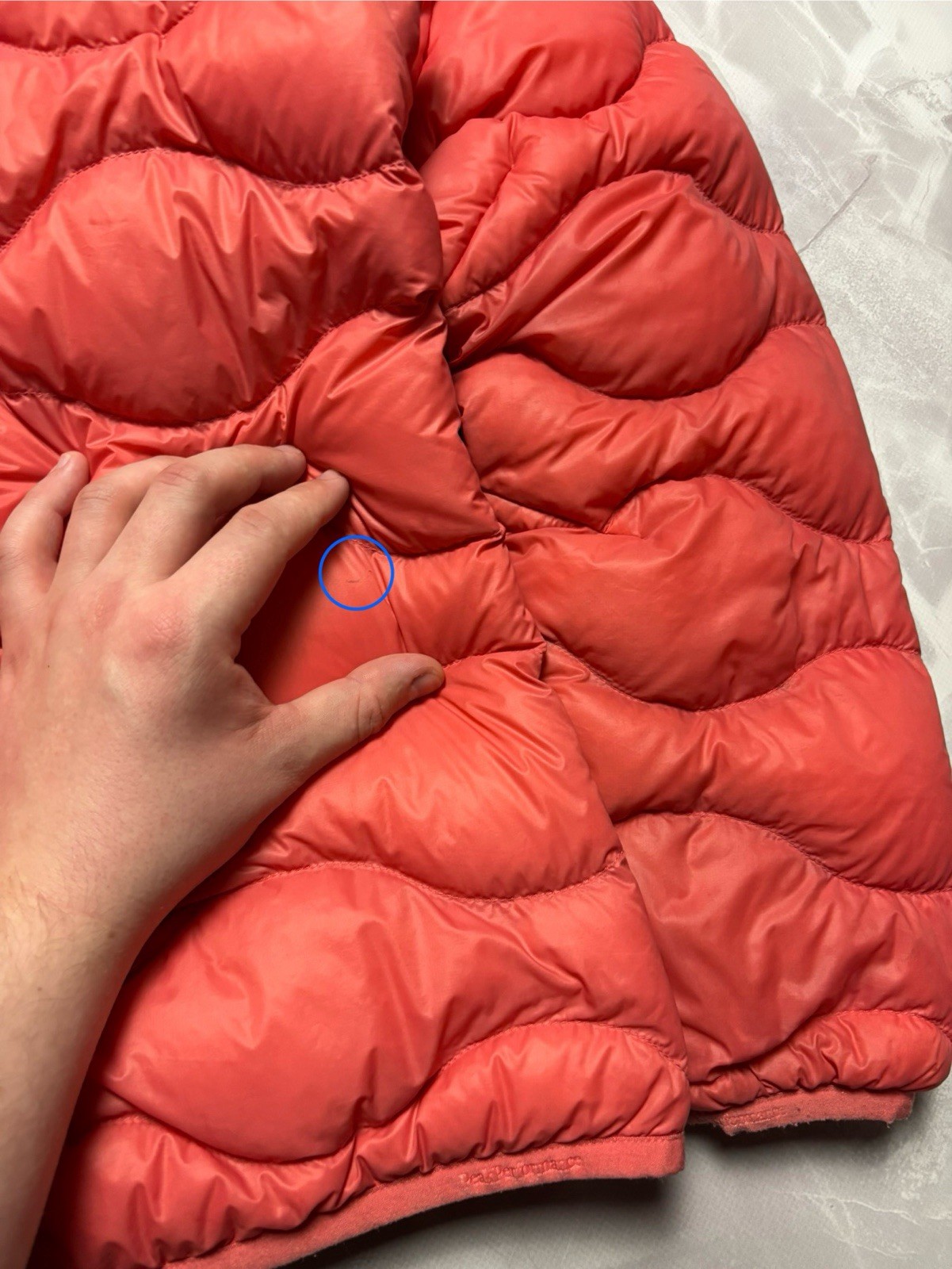 Peak Performance Helium Down Hooded Jacket Outdoo… - image 10