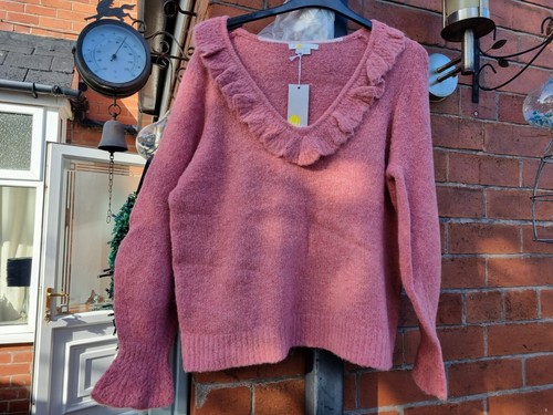 Boden Fluffy Frill V-neck Jumper-Pink Size 18 -New Without Tags-KO631-WB1 - Picture 6 of 9