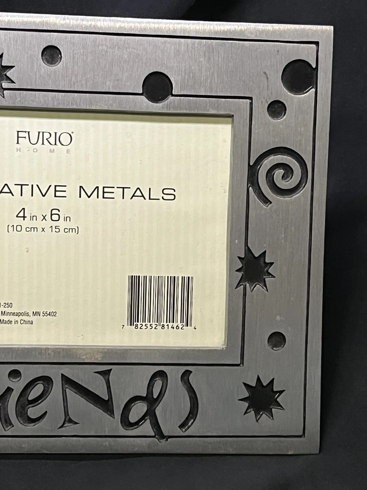 VINTAGE 1998 FURIO HOME PEWTER 4 X 6” FRIENDS Cute PICTURE FRAME ~Great Gift - Image 3 of 4