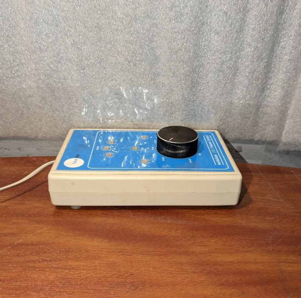 Control de volumen Blue Sky MediaDesk 5.1, azul - usado. Foto 4 de 4