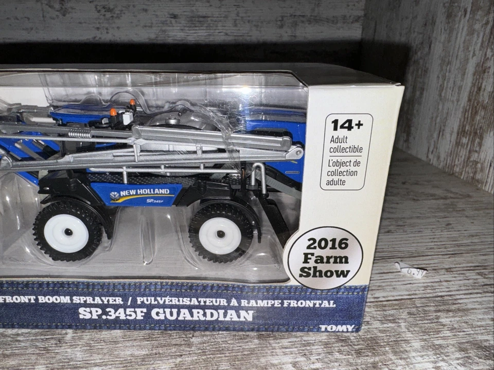 1/64 New Holland Sp.345F Guardian Front Boom Sprayer 2016 Farm Show - Image 4 of 4