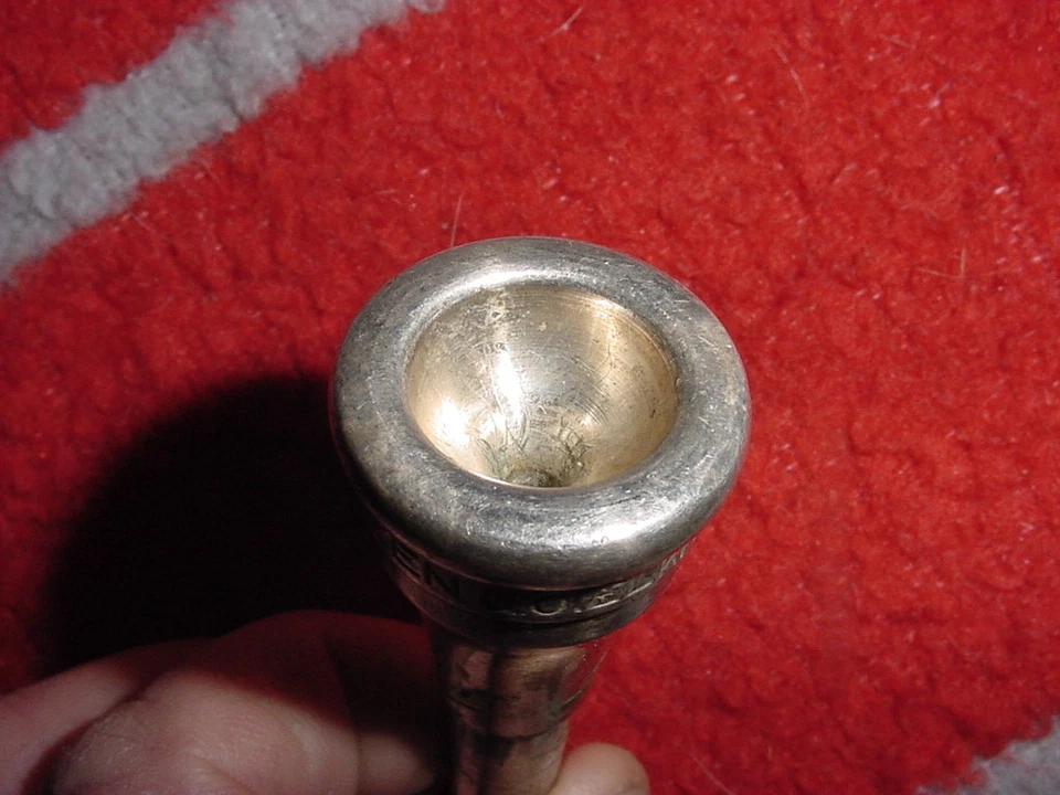 VINTAGE GETZEN TRUMPET MOUTHPIECE ELKHORN WIS 1950S - Image 3 of 4