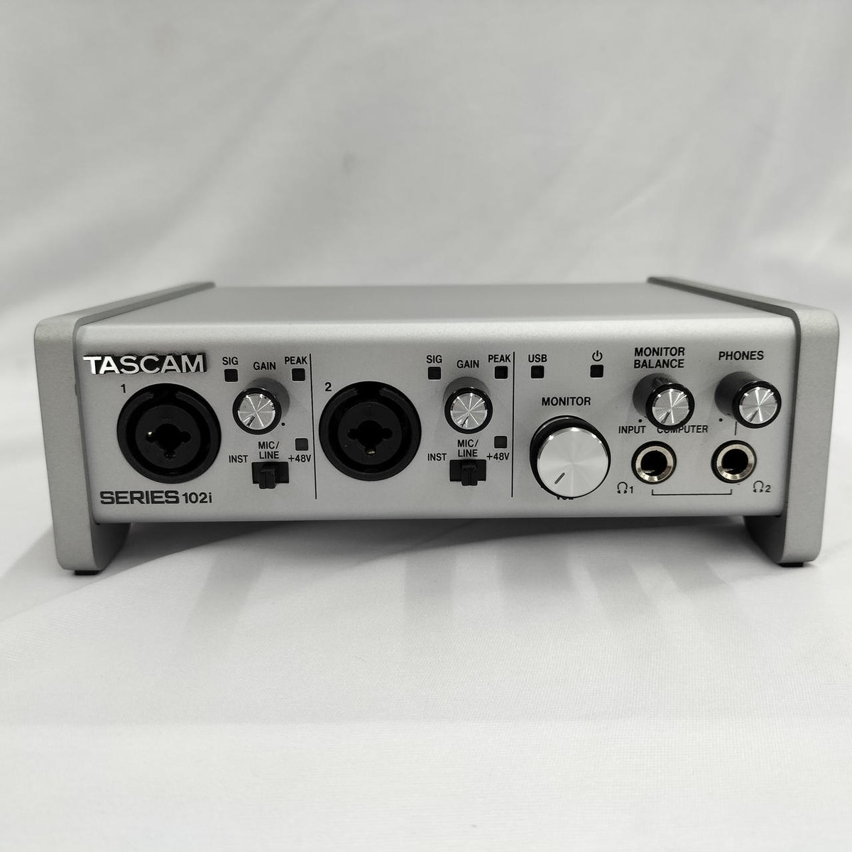 Tascam SERIES 102I USB Audio Interface Good Working