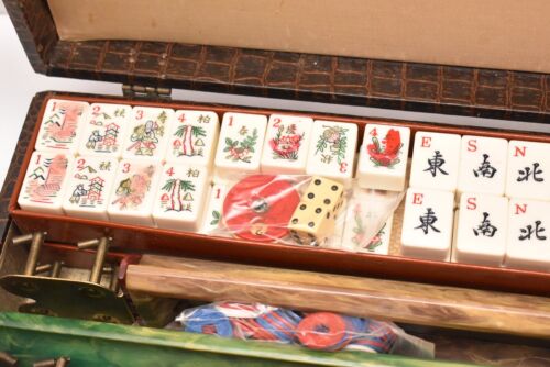 Exceptional Vintage Cardinal Mah Jong Set 165 Tiles Catalin Bakelite Racks - Picture 4 of 14