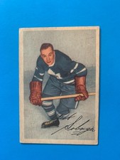 53/54 Parkhurst #16 Bob Solinger Toronto Maple Leafs EX-M