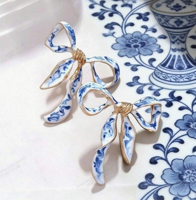 2pcs/Set Vintage Oil Painting Drip Blue & White Porcelain Bow Earrings