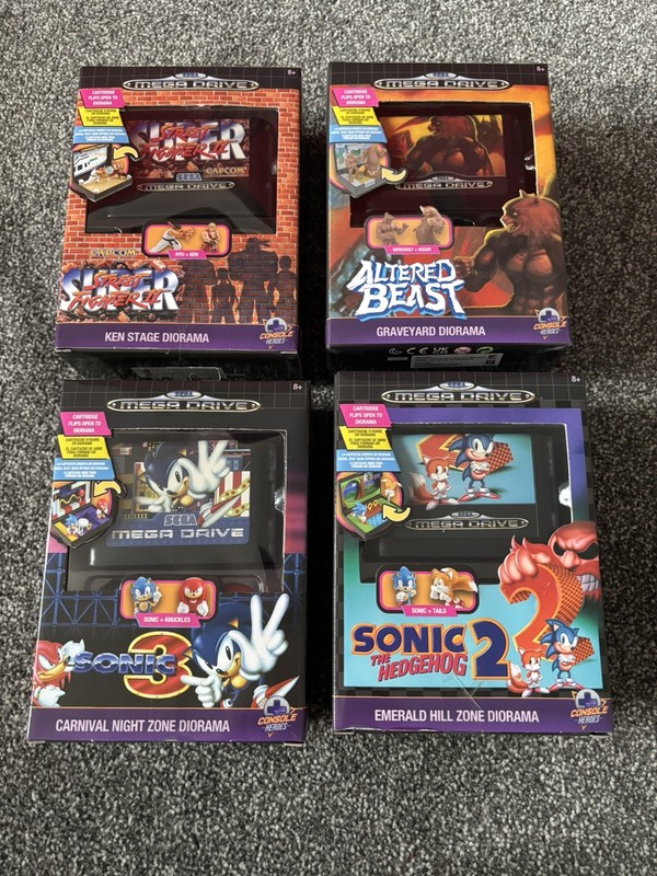 4 x  Sega Mega Drive Diorama - Street Fighter Sonic 2&3 Altered Beast Bundle