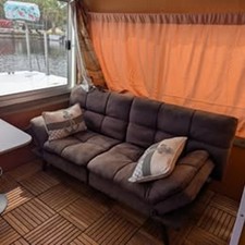 Nautaline Houseboat 32'