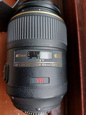  NIKON AF-S VR MICRO NIKKOR ED 105mm f/2.8G SWM IF very good condition