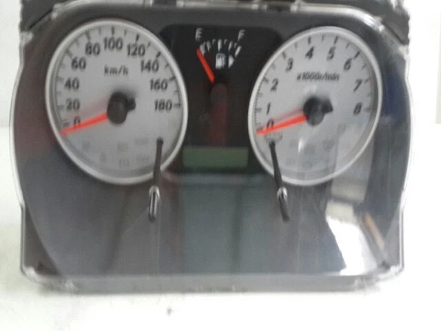 Painéis de instrumentos Nissan Sentra 2006 - Imagem 3 de 4