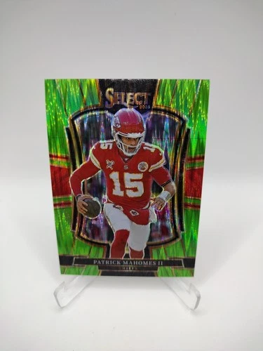 2025 Panini Select Patrick Mahomes II Premier Level Green Shock /699 #107