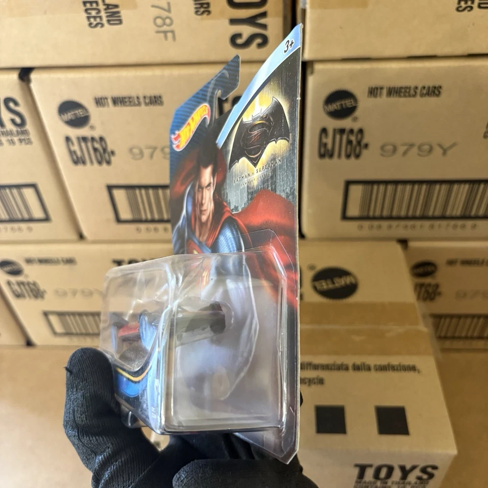 HOT WHEELS Man Of Steel - DC COMICS - Immagine 3 di 4