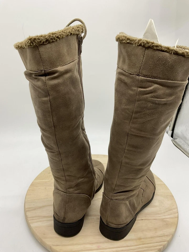 Qupid Boots Womens Size 8 Brown Knee High Lace Up Faux Suede Fleece Lined Zip - Image 4 of 4
