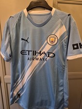 Manchester City Shirt Size Mens 40in Chest slim fit