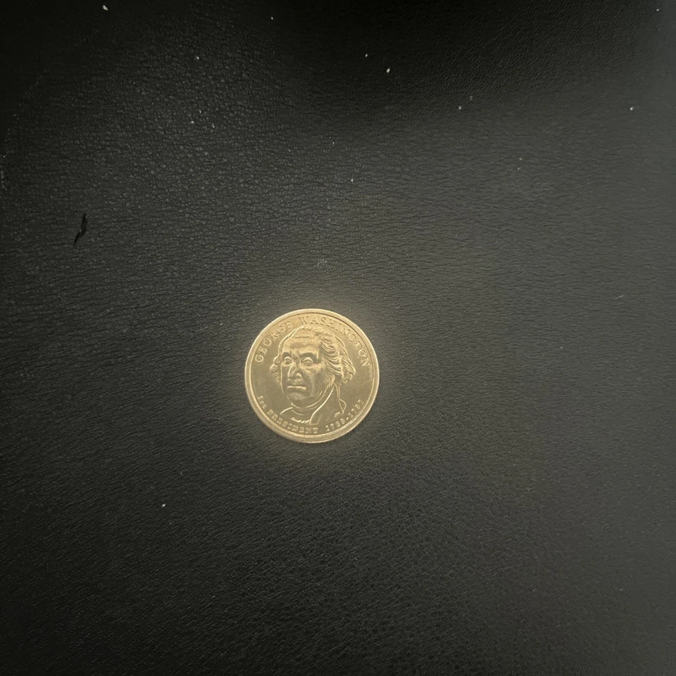 George Washington 1 Dollar Coin 1789-1797, Gold Color, 2007 - Image 3 of 4