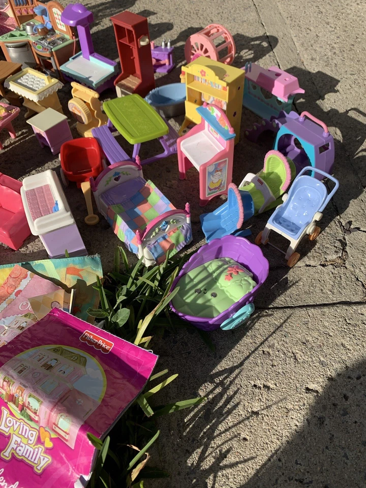 Vintage 1996-2010 Várias Casas de Bonecas Loving Family + My Little Pony + Outra Leitura - Imagem 2 de 4