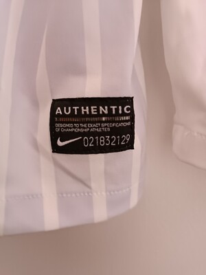 Nouveaux maillots pour les féminines U11 - ESPV Football