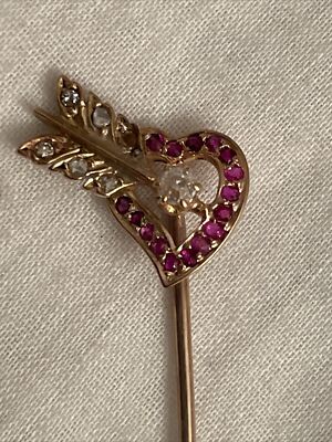 Great Antique 14K & 10K Yellow Gold Diamond Arrow & Ruby Heart Stick Pin V- DAY